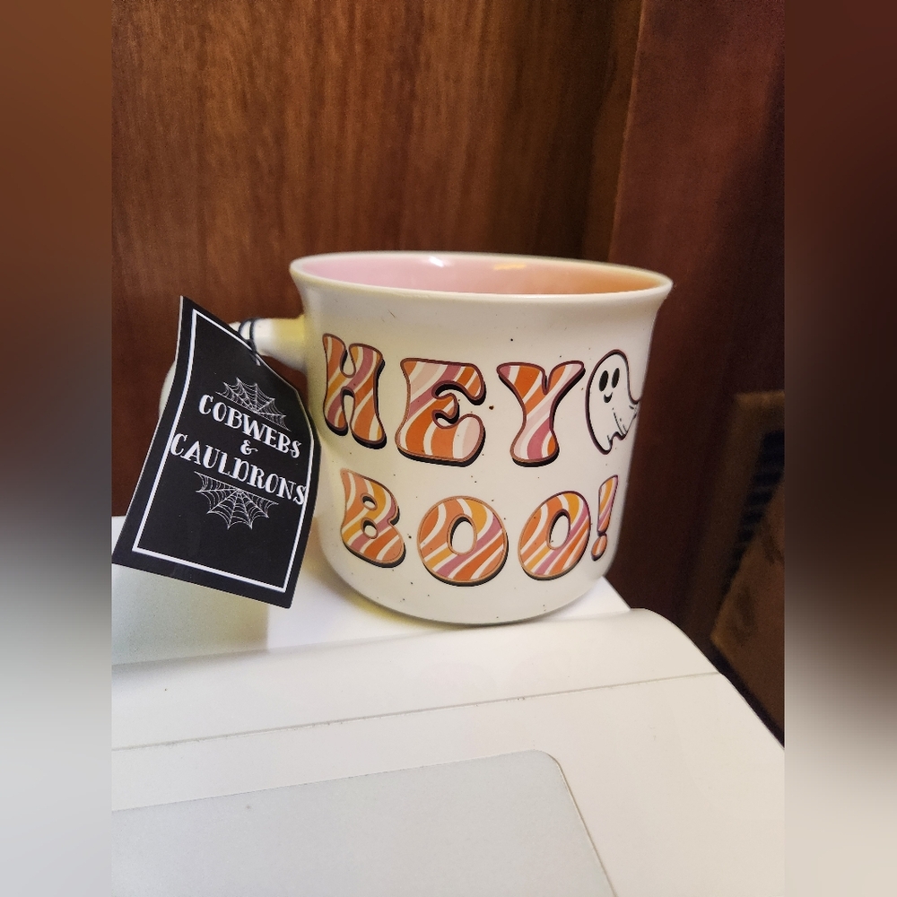 Halloween Mug HEY BOO! Cobwebs And Cauldrons NWT